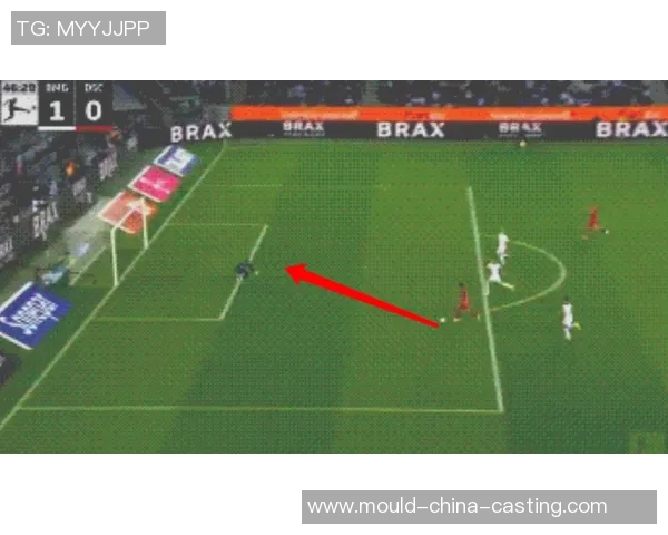 如何通过科学训练提升足球球星的脚感技巧与敏捷反应能力